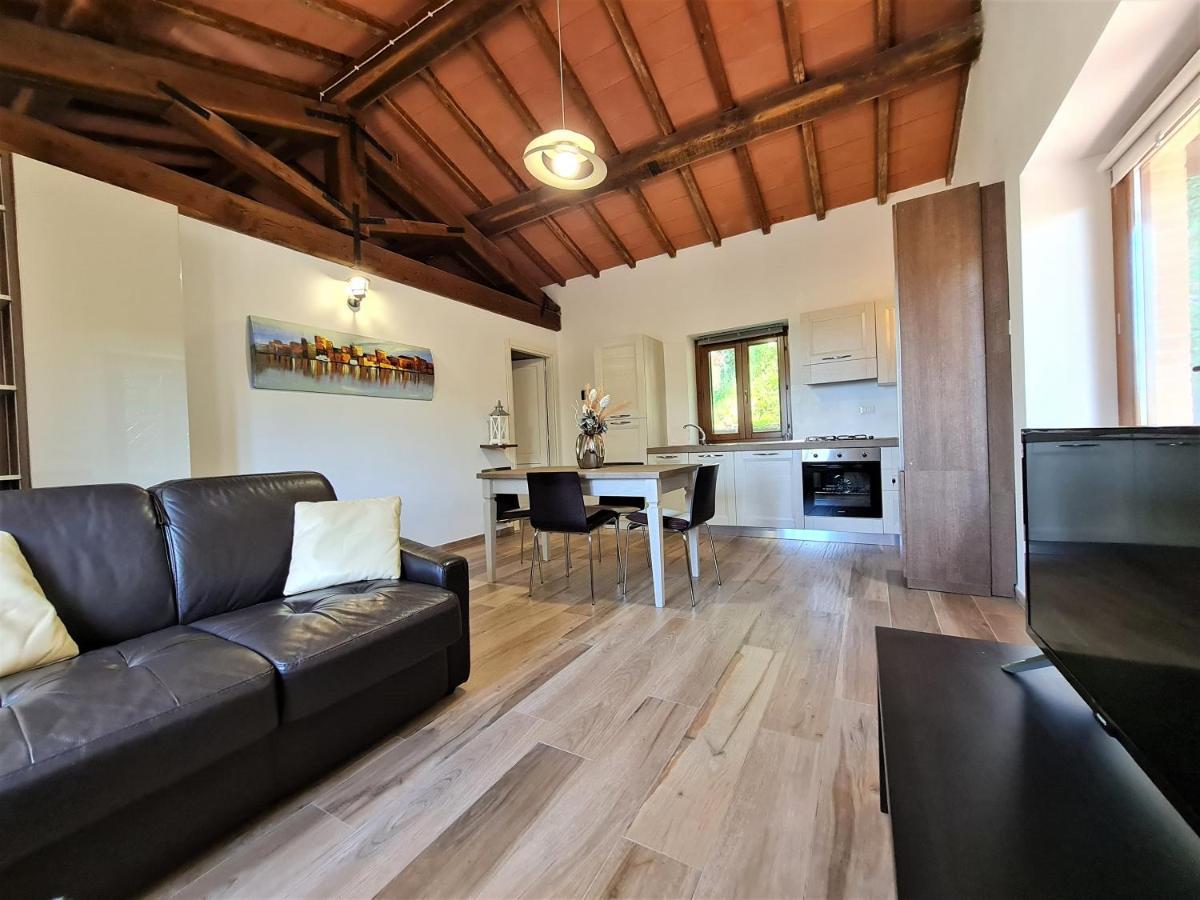 Borgo Gatteraia Aparthotel Volterra Exterior photo