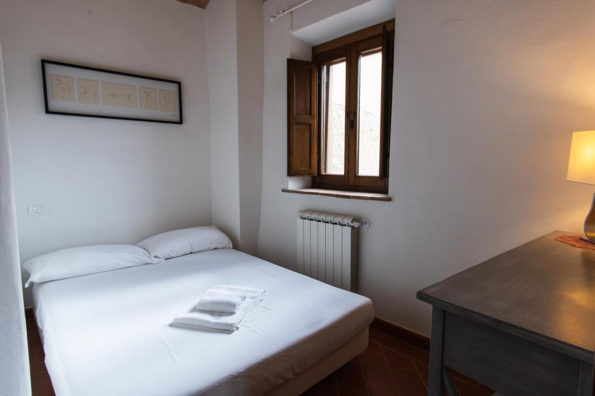 Borgo Gatteraia Aparthotel Volterra Exterior photo