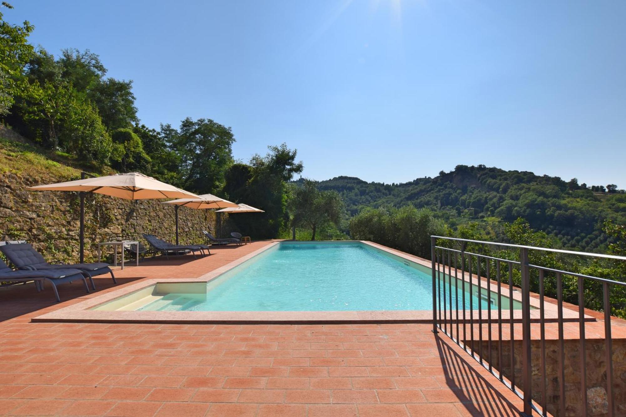 Borgo Gatteraia Aparthotel Volterra Exterior photo